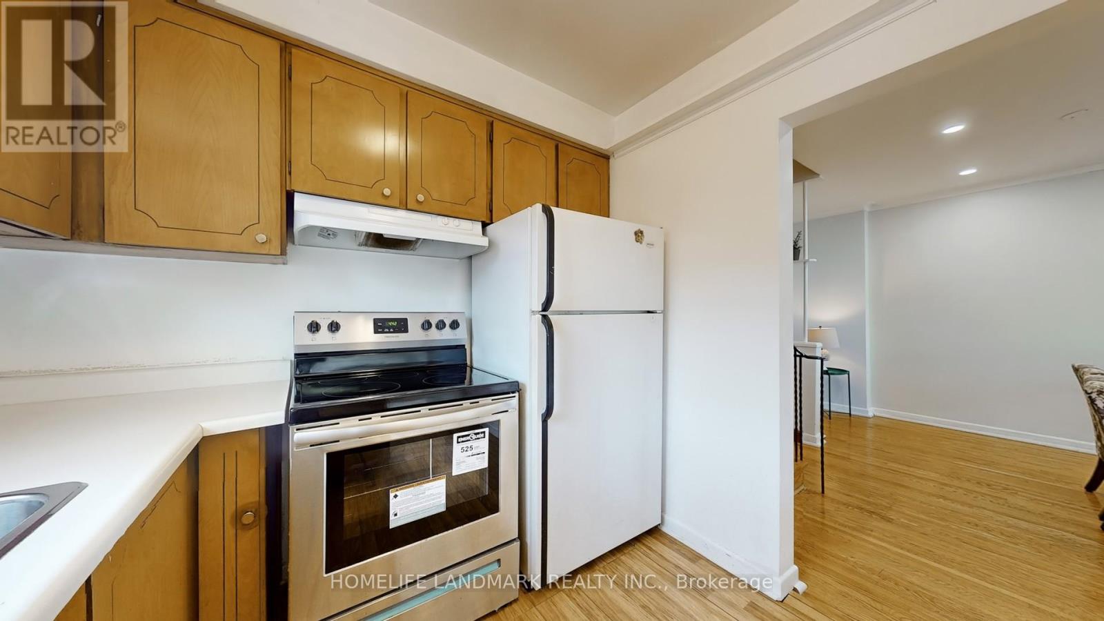 26 Roywood Drive, Toronto, Ontario  M3A 2C6 - Photo 13 - C12986226