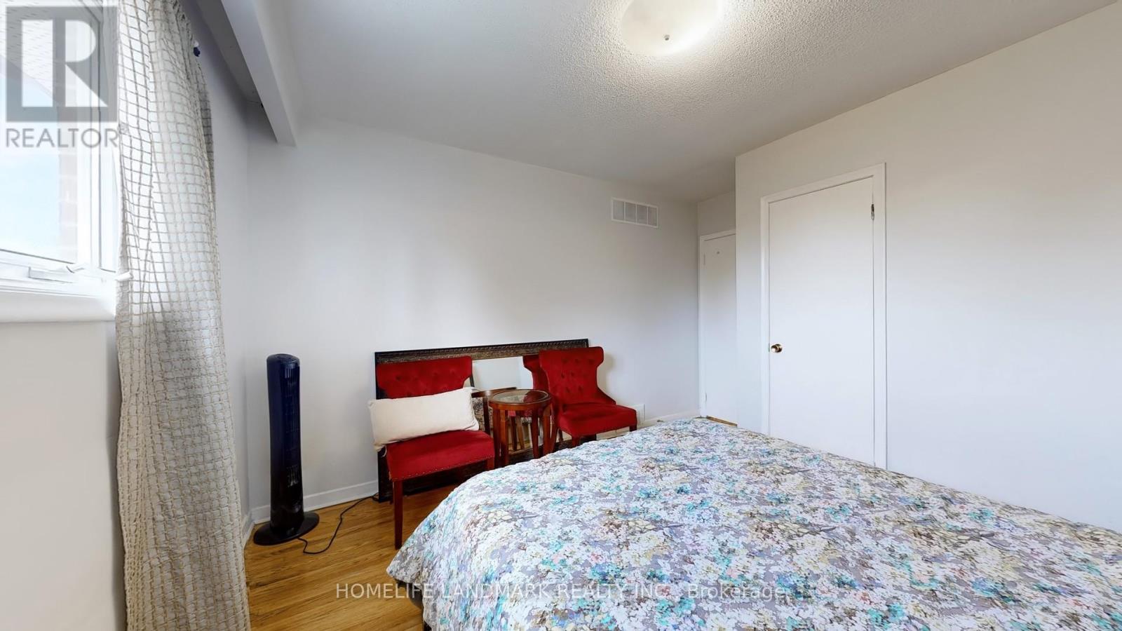 26 Roywood Drive, Toronto, Ontario  M3A 2C6 - Photo 18 - C12986226