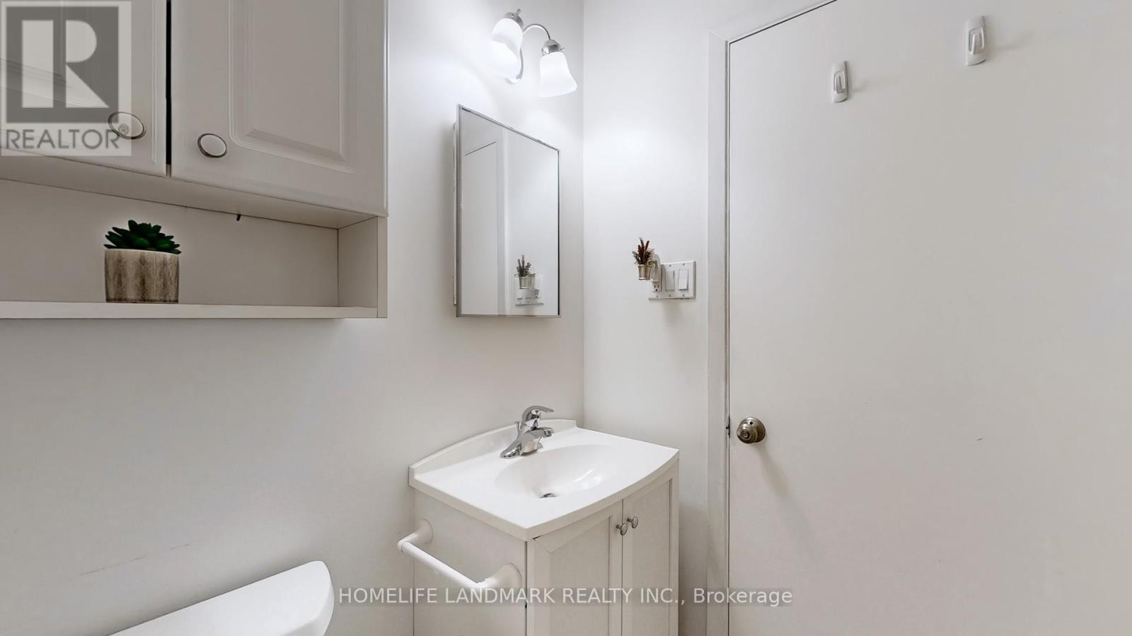 26 Roywood Drive, Toronto, Ontario  M3A 2C6 - Photo 31 - C12986226