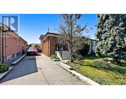 26 ROYWOOD DRIVE, Toronto, Ontario