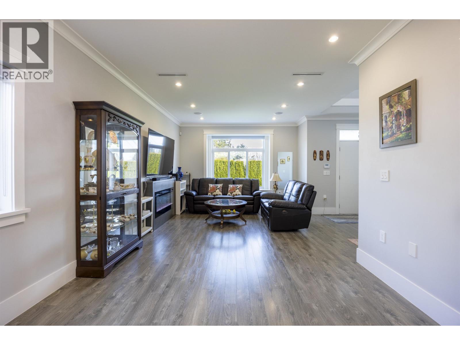 4036 Moscrop Street, Burnaby, British Columbia  V5G 2E3 - Photo 7 - R3107121