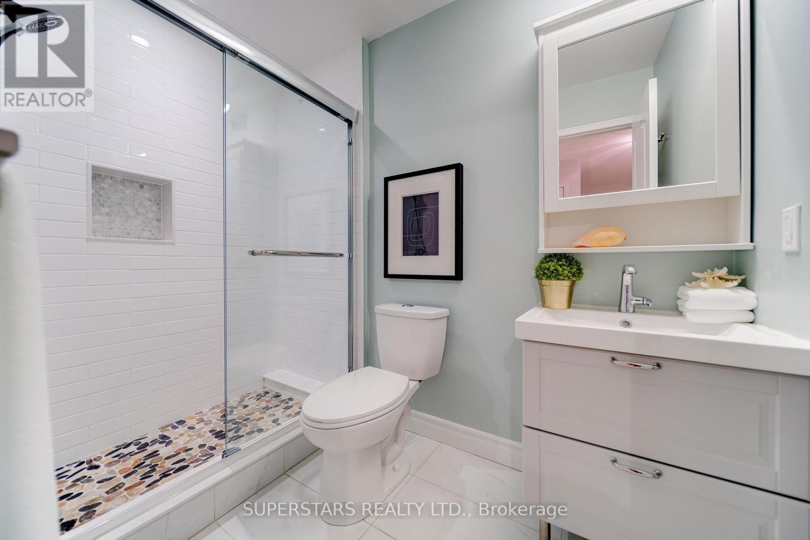 329 Bur Oak Avenue, Markham, Ontario  L6C 2V3 - Photo 27 - N12986240