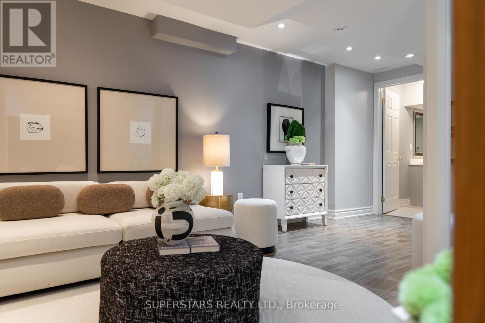 329 Bur Oak Avenue, Markham, Ontario  L6C 2V3 - Photo 36 - N12986240