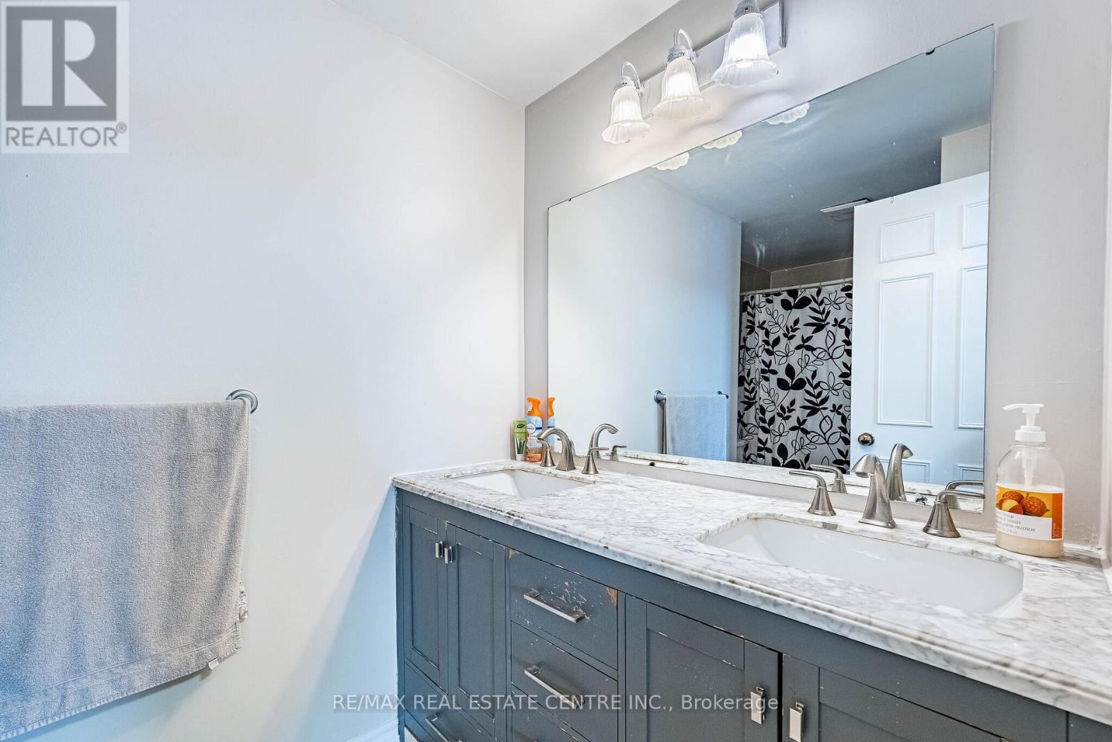 4 Howell Street, Brampton, Ontario  L6Y 3J6 - Photo 27 - W12986218