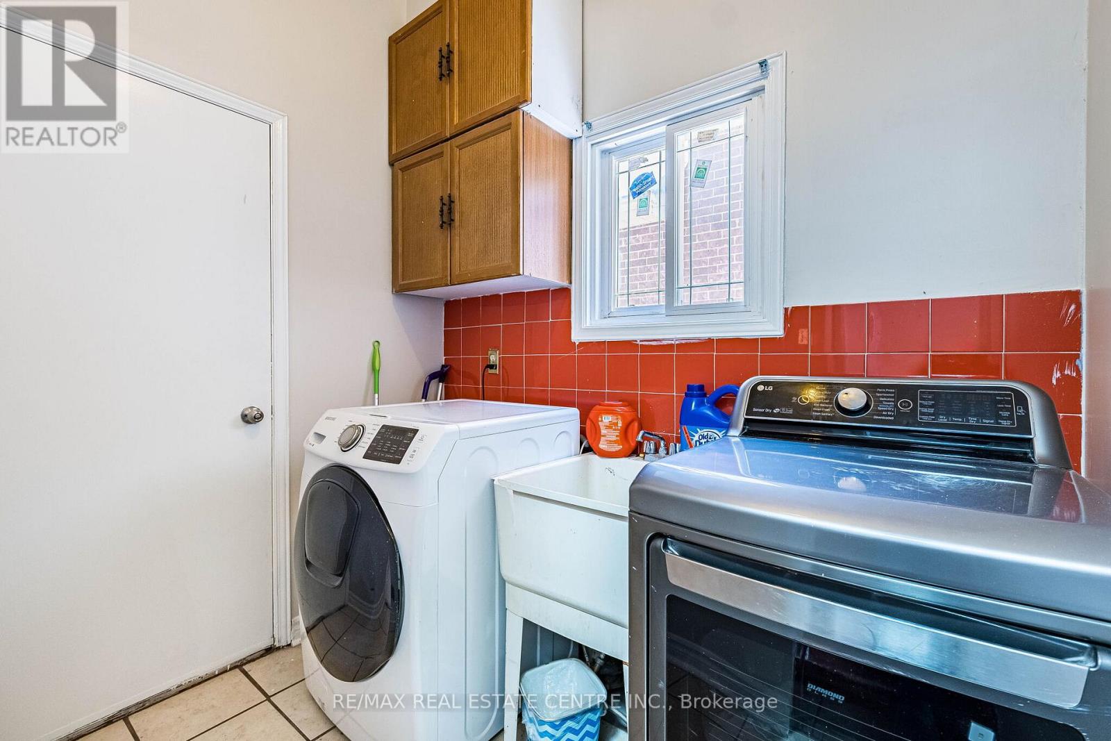 4 Howell Street, Brampton, Ontario  L6Y 3J6 - Photo 37 - W12986218