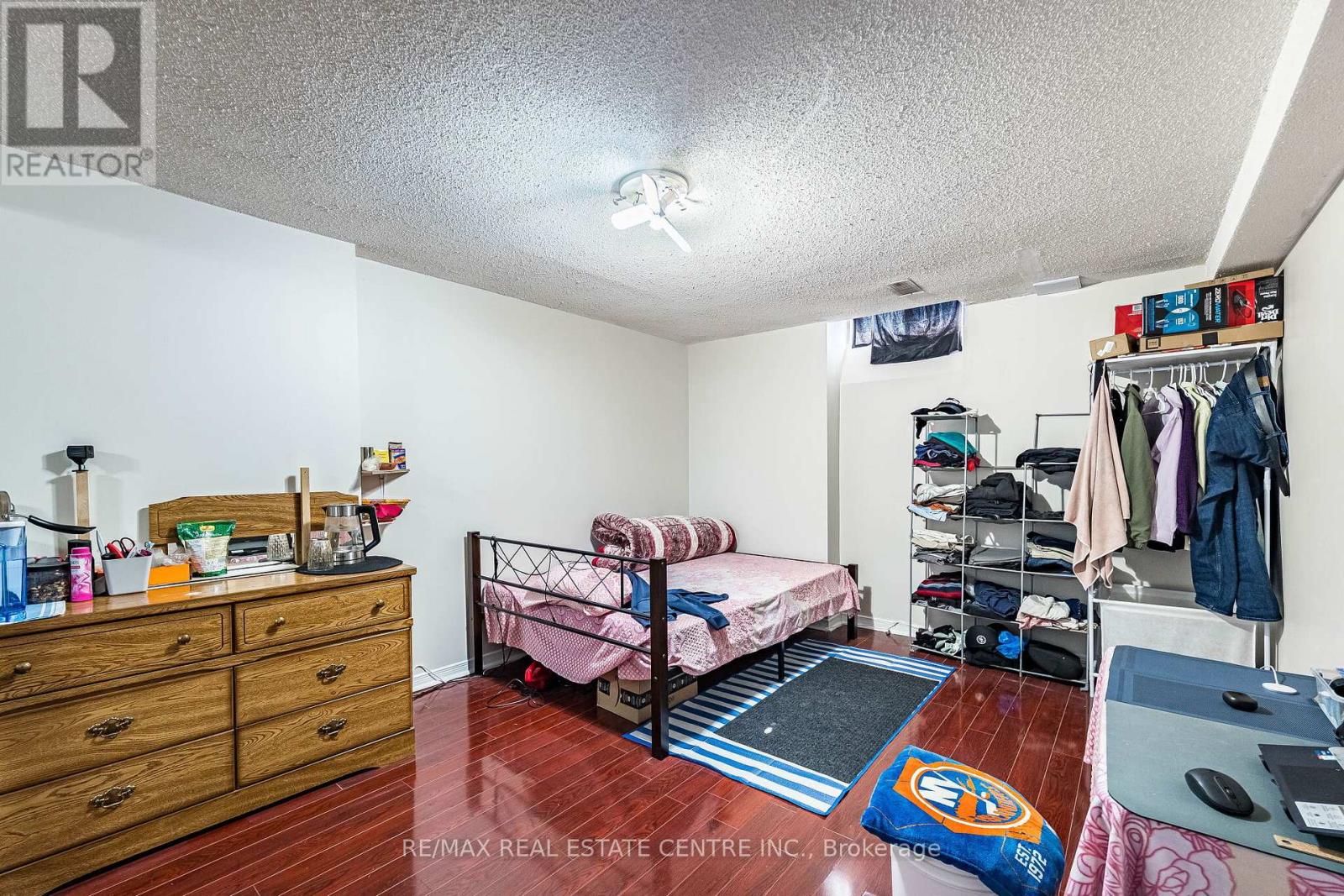 4 Howell Street, Brampton, Ontario  L6Y 3J6 - Photo 46 - W12986218