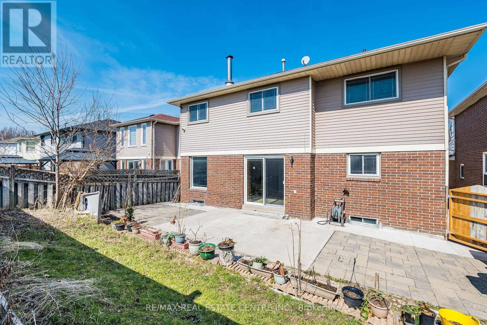 4 Howell Street, Brampton, Ontario  L6Y 3J6 - Photo 49 - W12986218