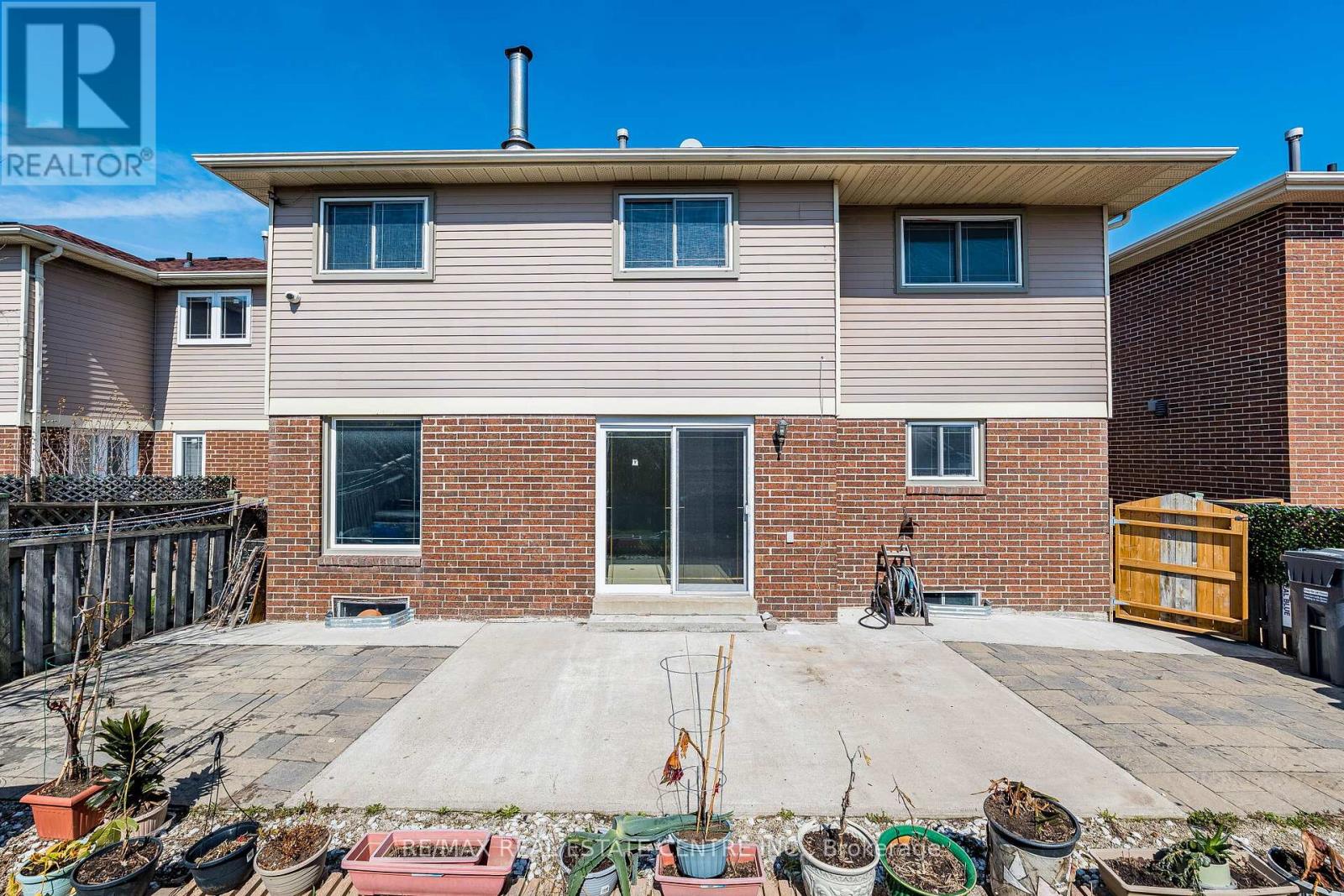 4 Howell Street, Brampton, Ontario  L6Y 3J6 - Photo 50 - W12986218