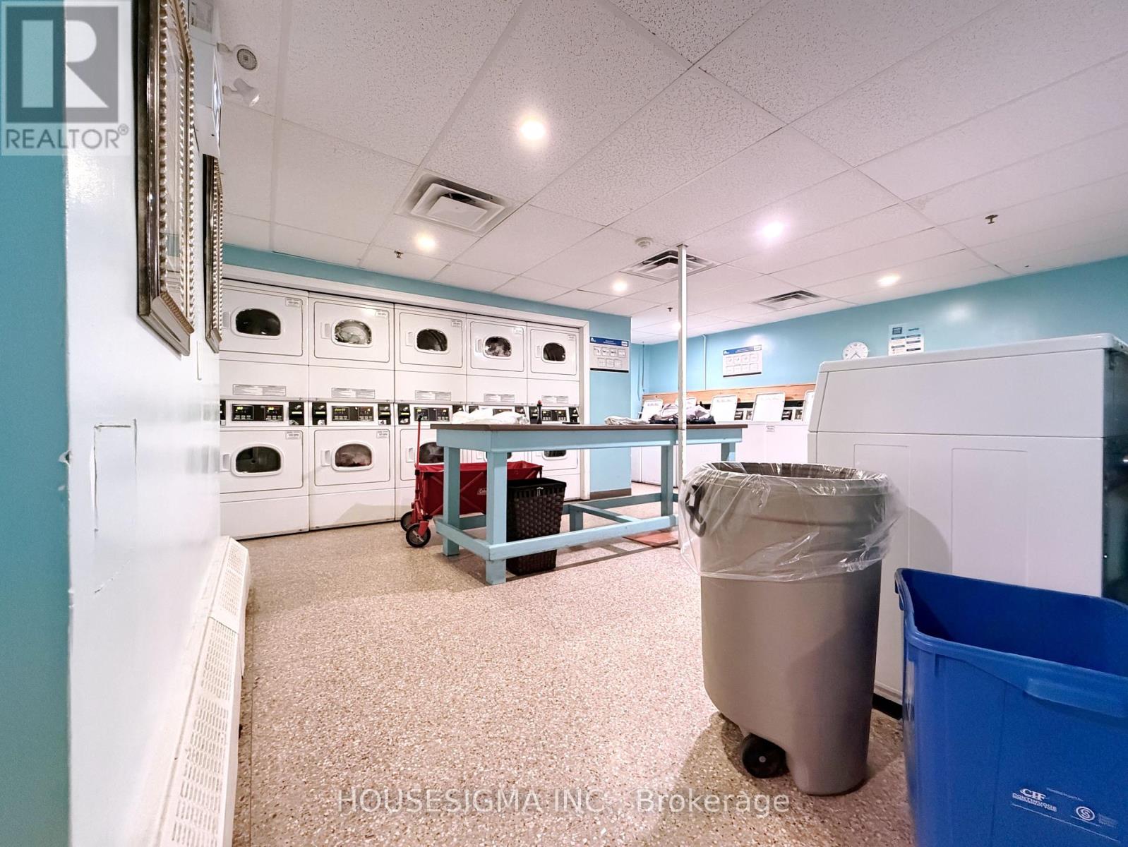 1002 - 15 Albright Road, Hamilton, Ontario  L8K 5J2 - Photo 21 - X12986224