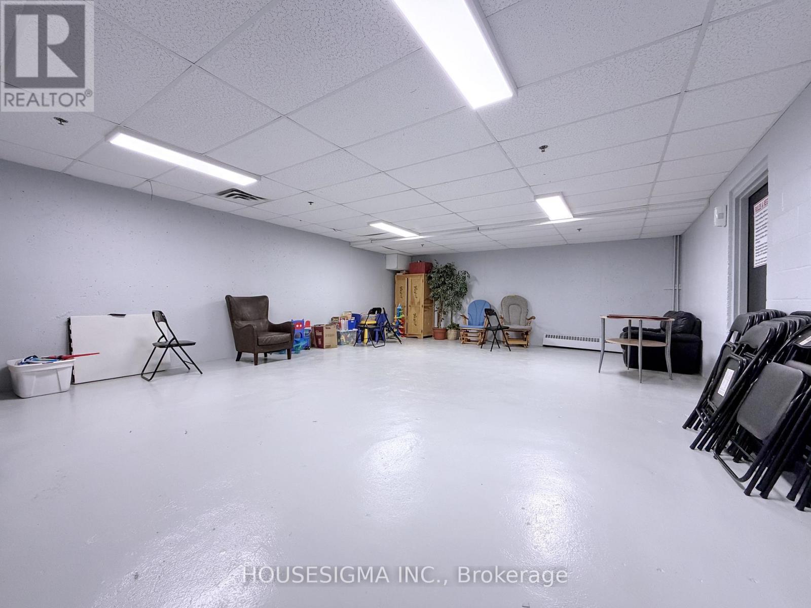 1002 - 15 Albright Road, Hamilton, Ontario  L8K 5J2 - Photo 26 - X12986224