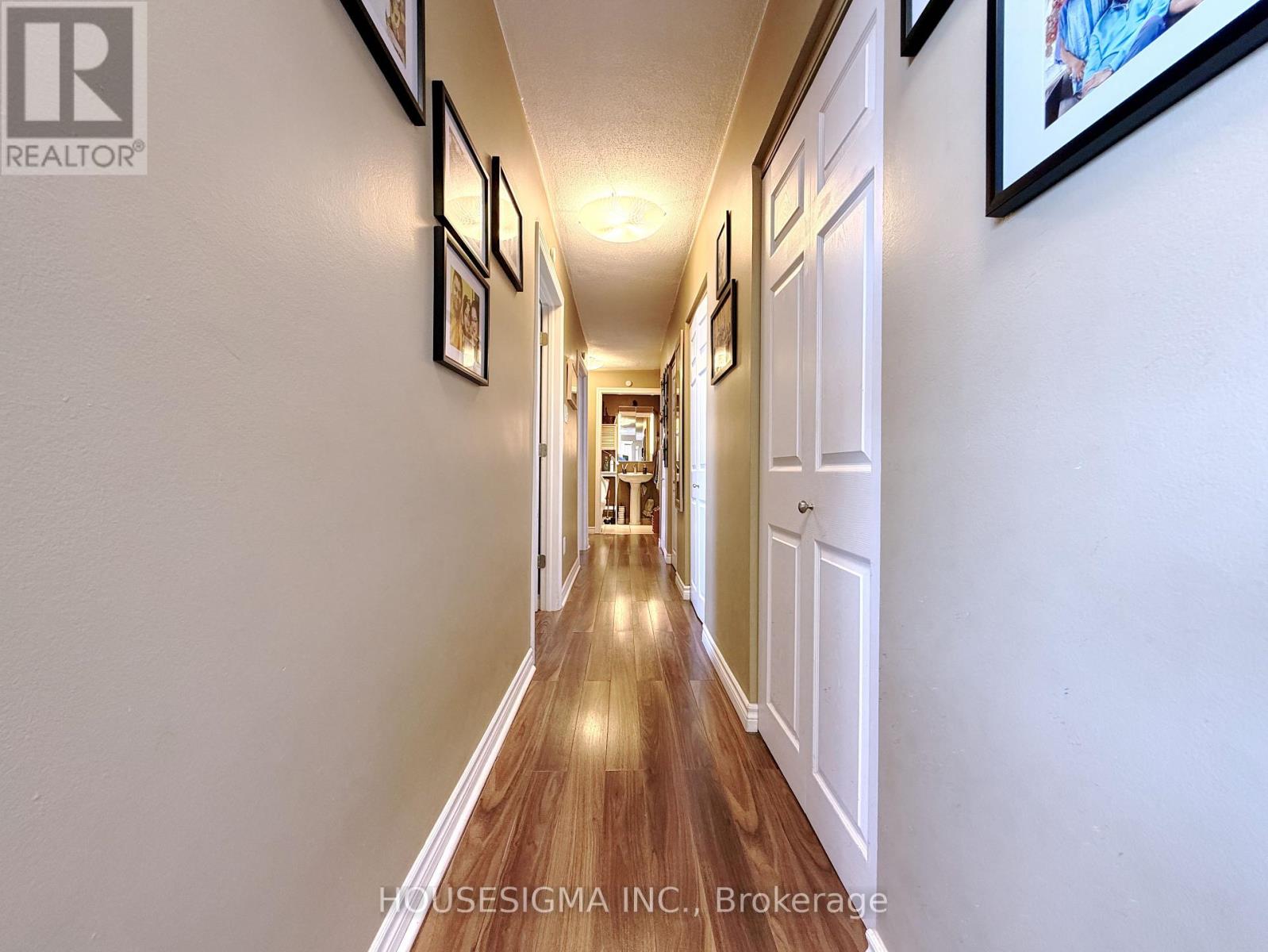 1002 - 15 Albright Road, Hamilton, Ontario  L8K 5J2 - Photo 7 - X12986224