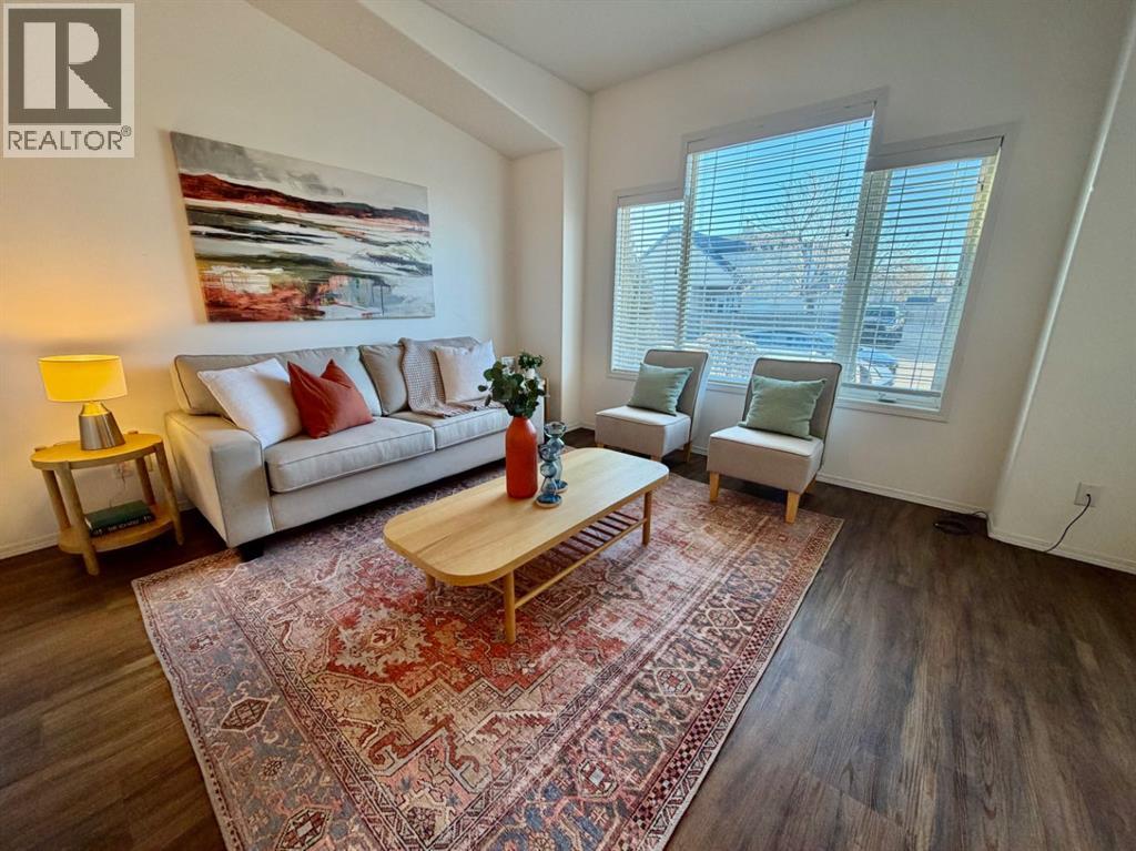 613 Squamish Lane W, Lethbridge, Alberta  T1K 7W7 - Photo 2 - A2289979