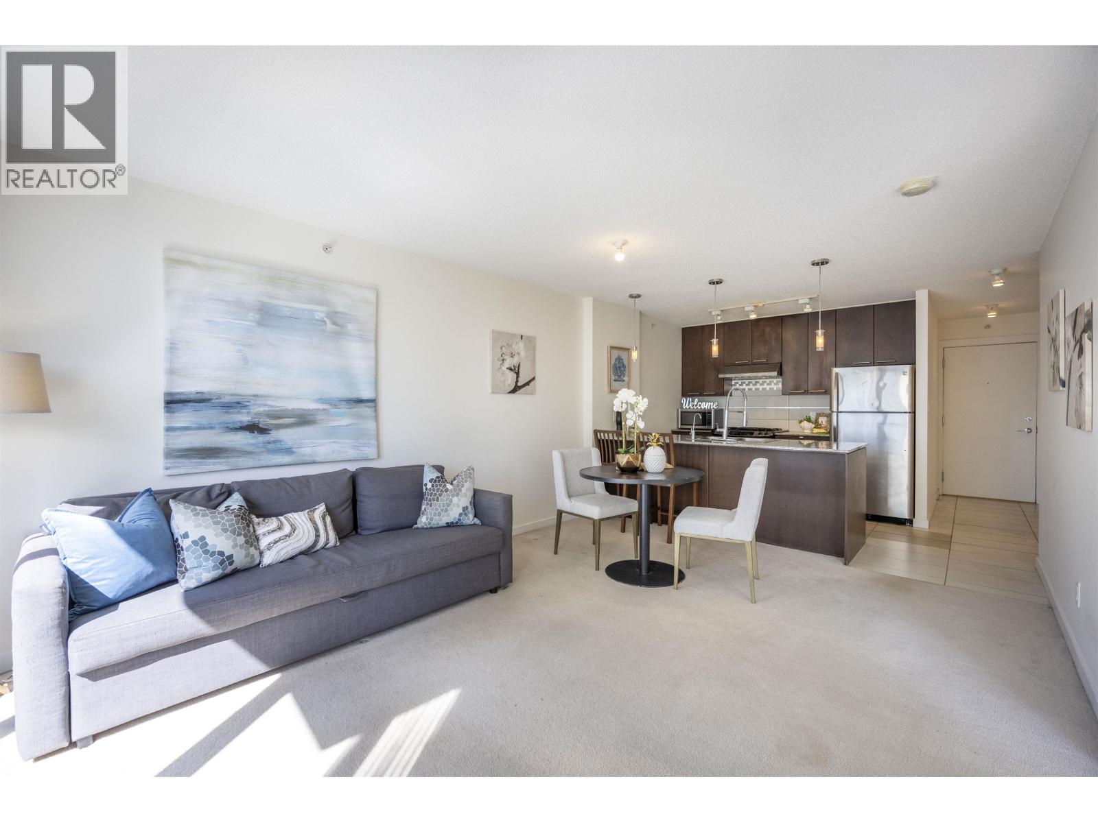 811 5811 No. 3 Road, Richmond, British Columbia  V6X 2C9 - Photo 2 - R3107173