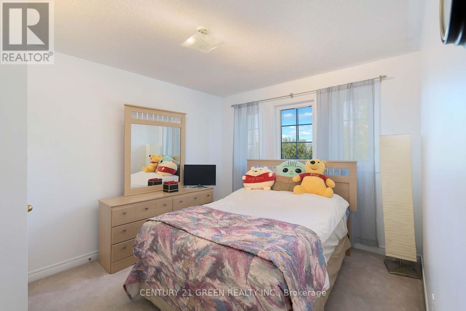 8 Lampman Drive, Toronto, Ontario  M1E 5L1 - Photo 18 - E12986252