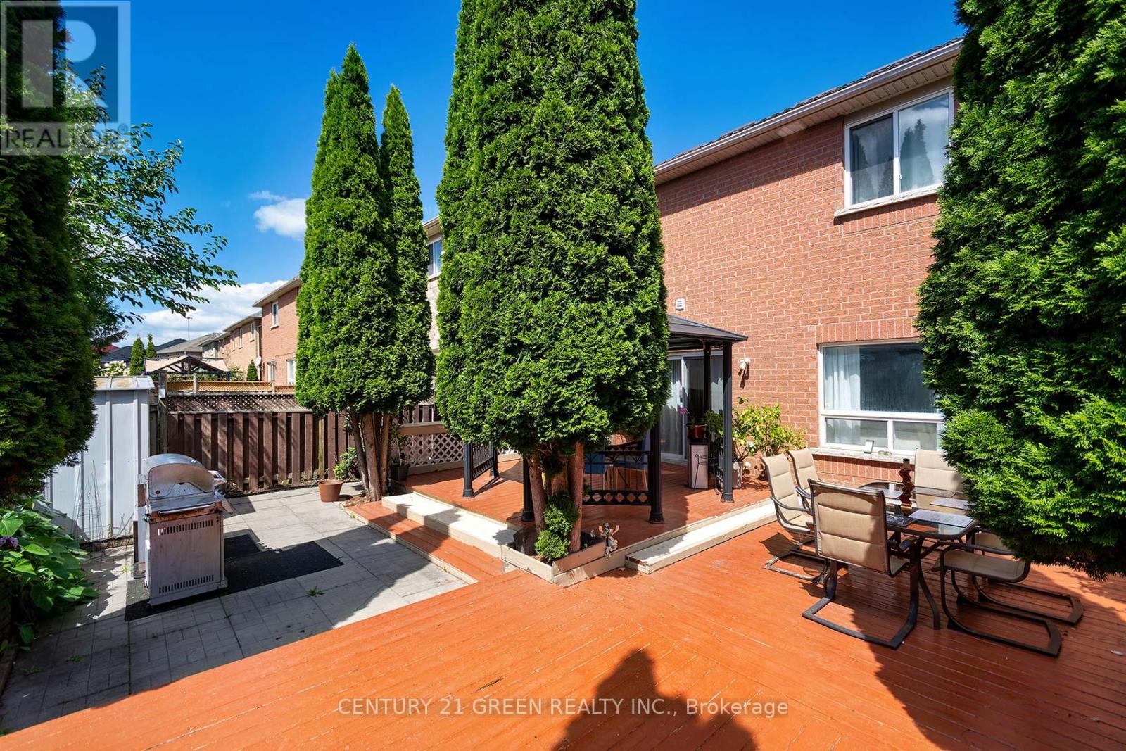 8 Lampman Drive, Toronto, Ontario  M1E 5L1 - Photo 30 - E12986252