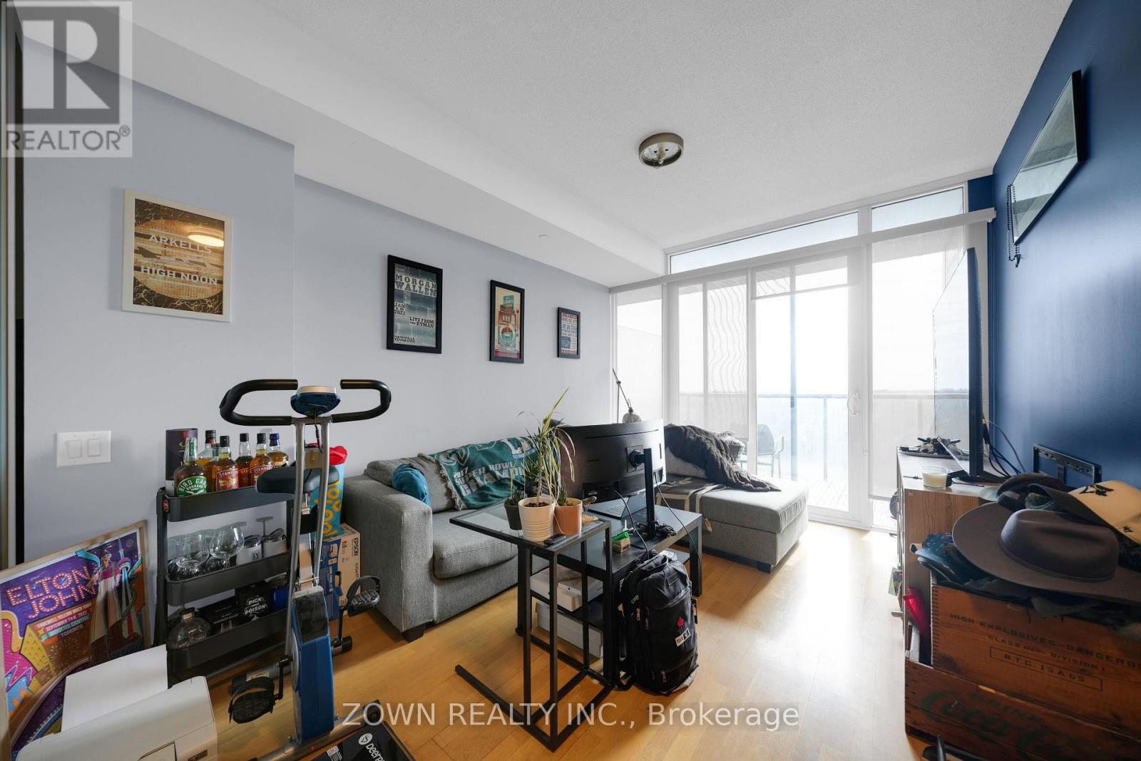 1002 - 88 Park Lawn Road, Toronto, Ontario  M8Y 0B6 - Photo 18 - W12986258