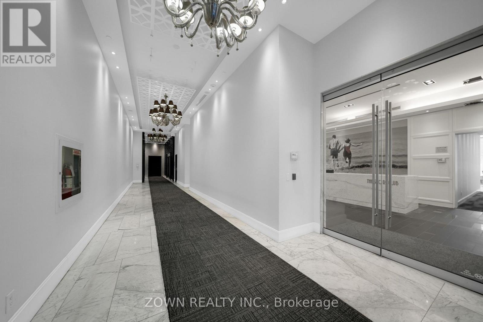 1002 - 88 Park Lawn Road, Toronto, Ontario  M8Y 0B6 - Photo 6 - W12986258