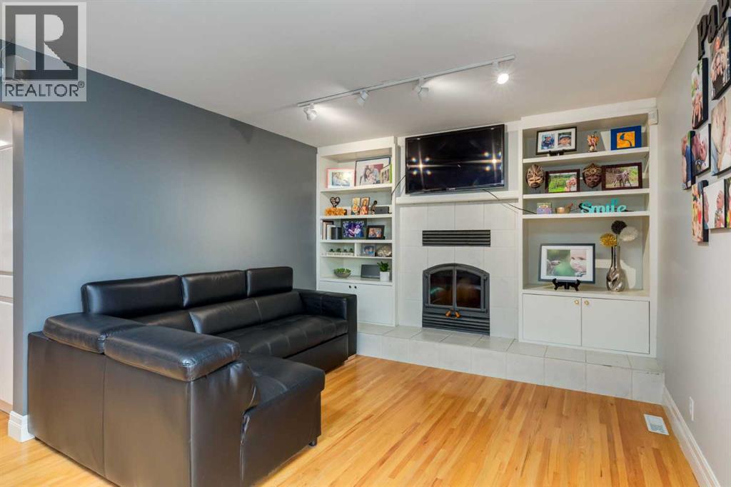 1022 30 Avenue NW, Calgary, Alberta  T2K 0A3 - Photo 13 - A2300227