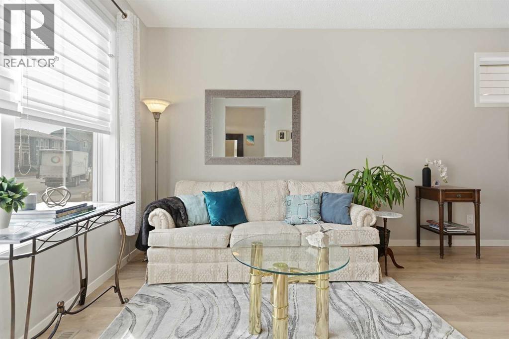 8112 Masters Boulevard SE, Calgary, Alberta  T3M 2L5 - Photo 5 - A2300978