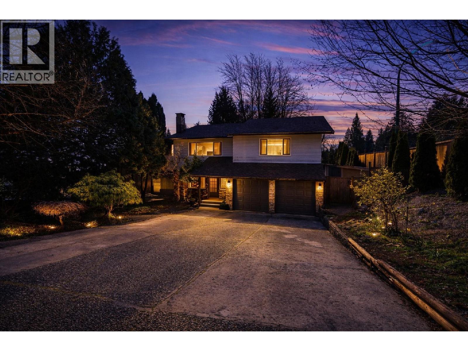 2333 KIRKSTONE ROAD, North Vancouver, British Columbia