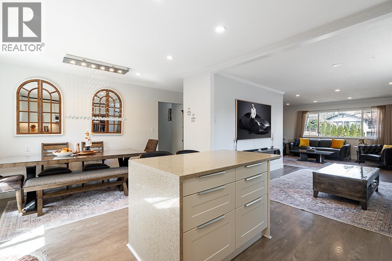 2333 Kirkstone Road, North Vancouver, British Columbia  V7J 3M1 - Photo 10 - R3109628