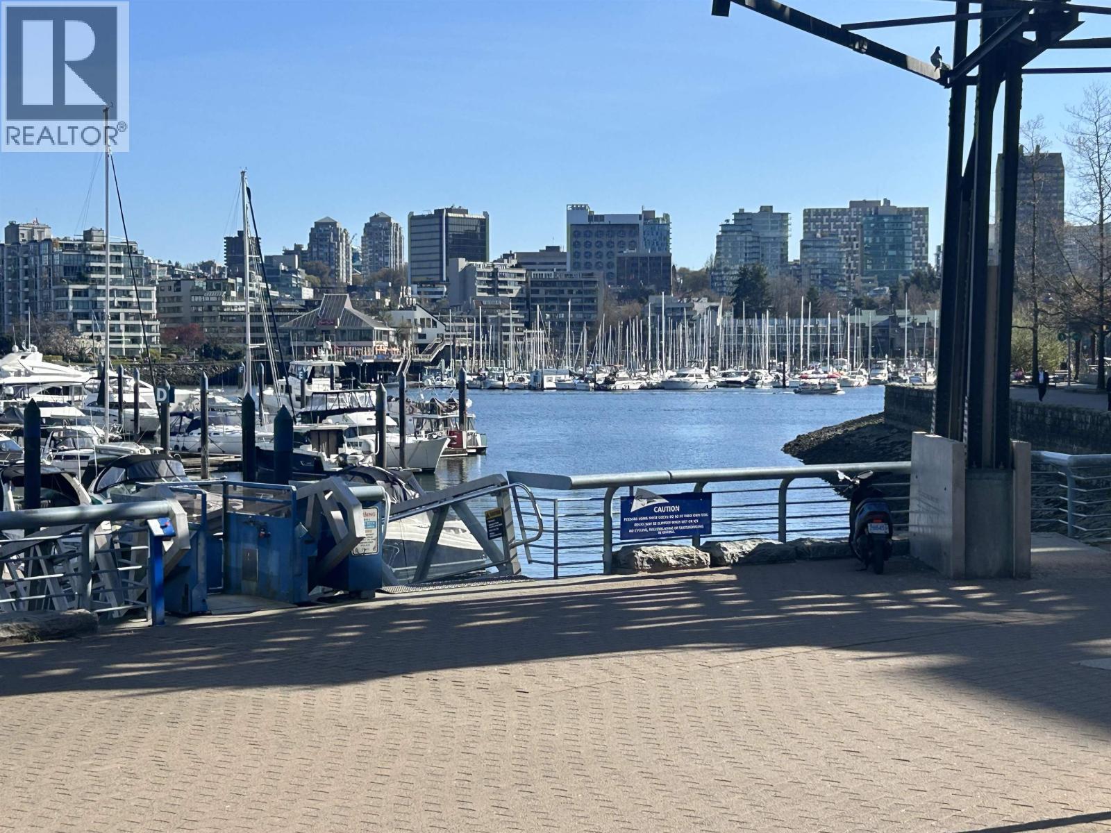 1901 1201 Marinaside Crescent, Vancouver, British Columbia  V6Z 2V2 - Photo 11 - R3109295