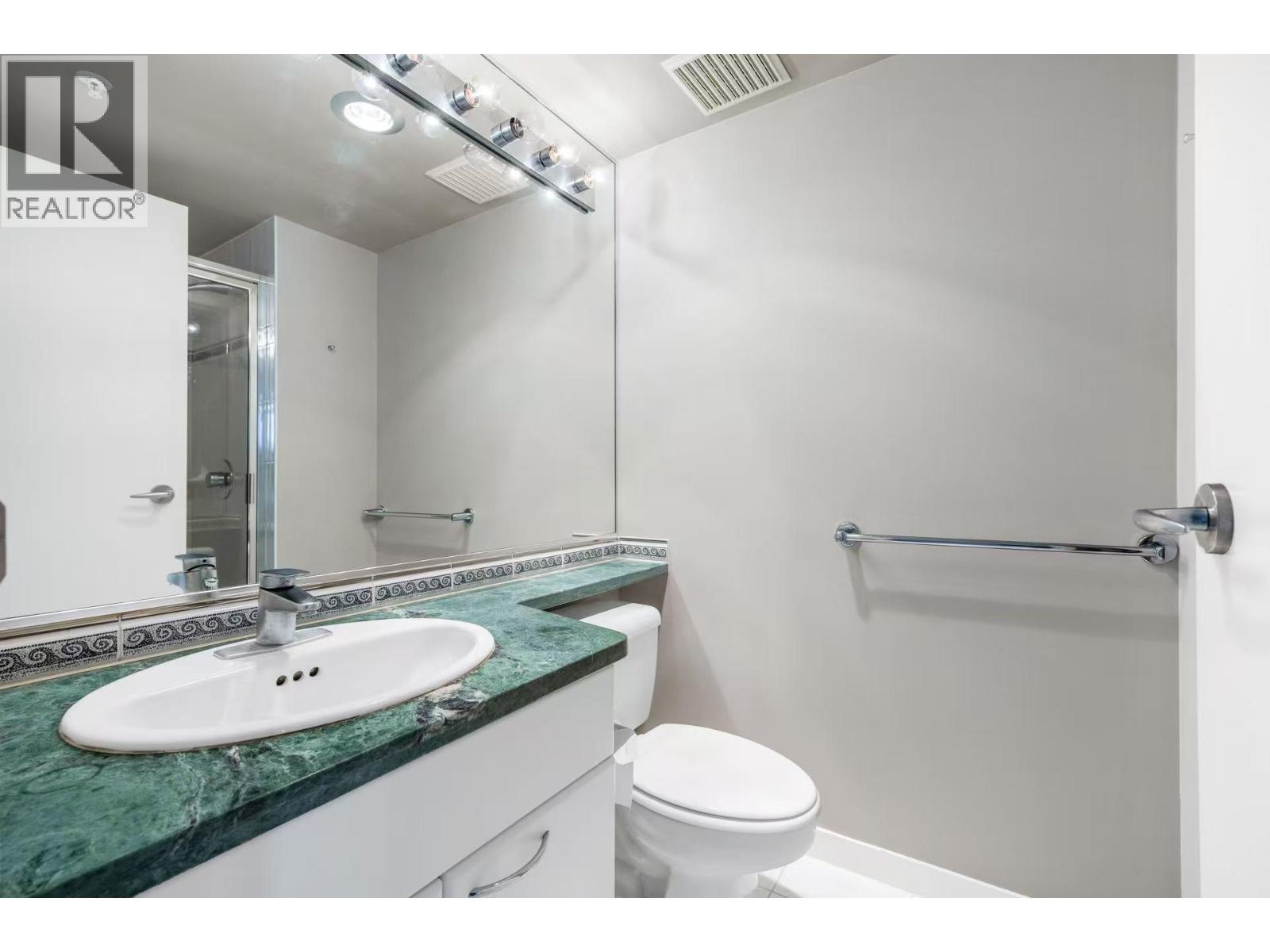 1901 1201 Marinaside Crescent, Vancouver, British Columbia  V6Z 2V2 - Photo 28 - R3109295