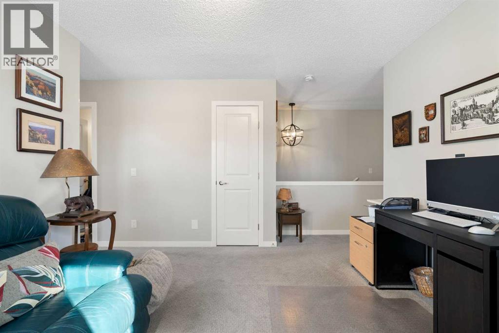 46 Emberside Place, Cochrane, Alberta  T4C 2L8 - Photo 28 - A2292717