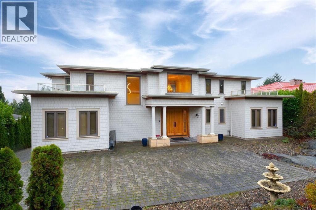 950 GREENWOOD ROAD, West Vancouver, British Columbia