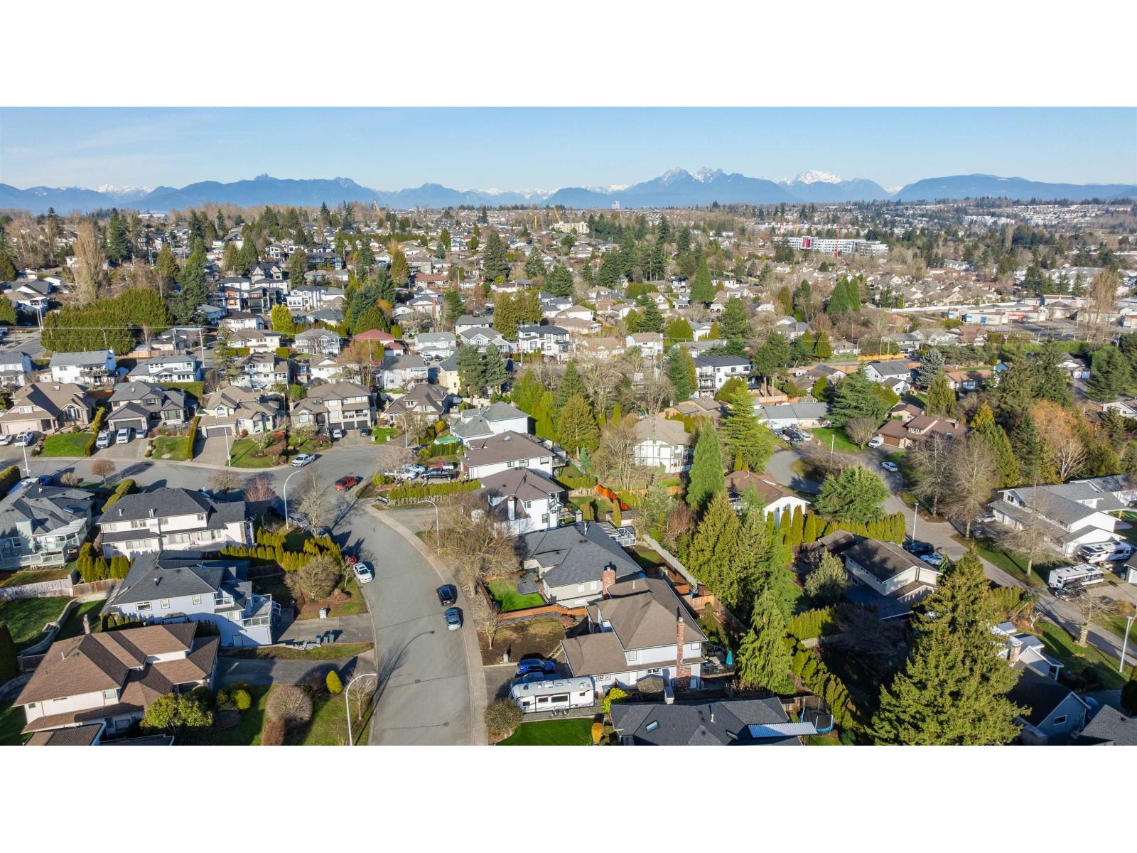 5912 190a Street, Surrey, British Columbia  V3S 7W3 - Photo 40 - R3102578