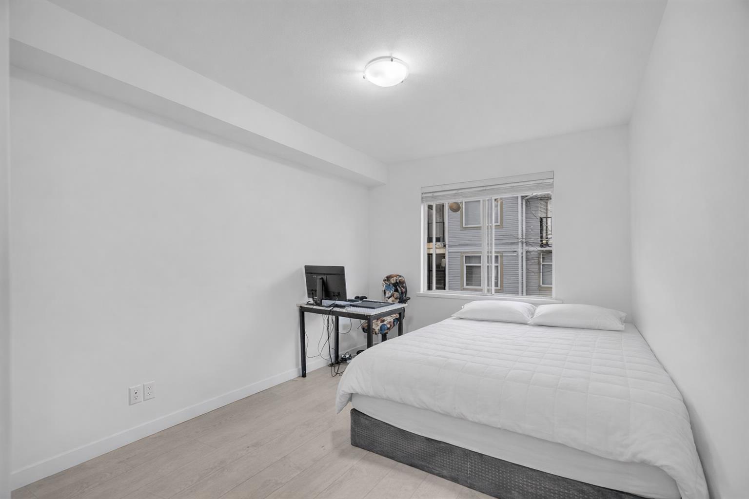 301 12083 92a Avenue, Surrey, British Columbia  V3V 8C8 - Photo 12 - R3109678