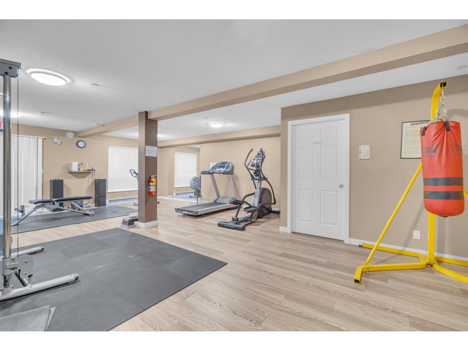 301 12083 92a Avenue, Surrey, British Columbia  V3V 8C8 - Photo 19 - R3109678