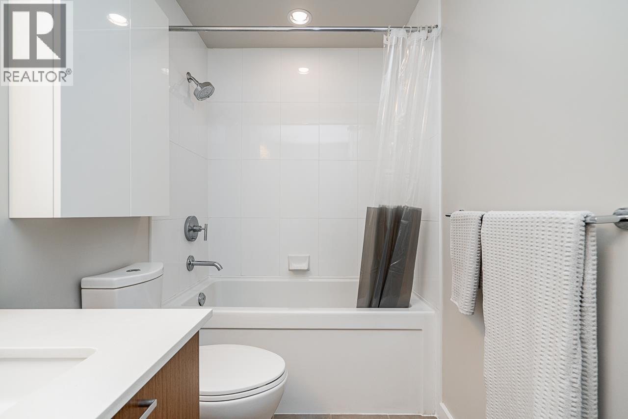 208 1330 Marine Drive, North Vancouver, British Columbia  V7P 1T4 - Photo 16 - R3108982