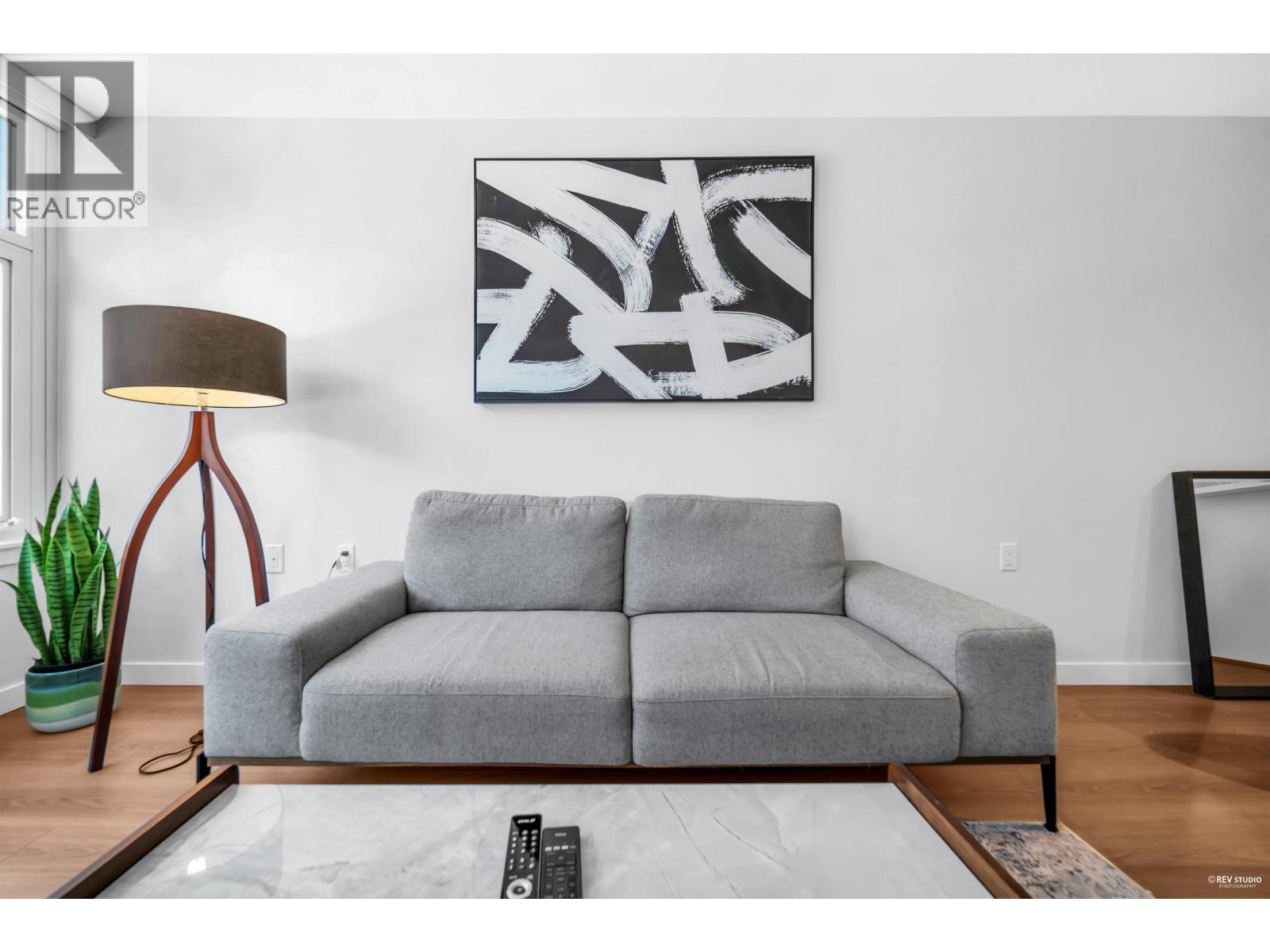 303 8699 Hazelbridge Way, Richmond, British Columbia  V6X 0T4 - Photo 5 - R3108959