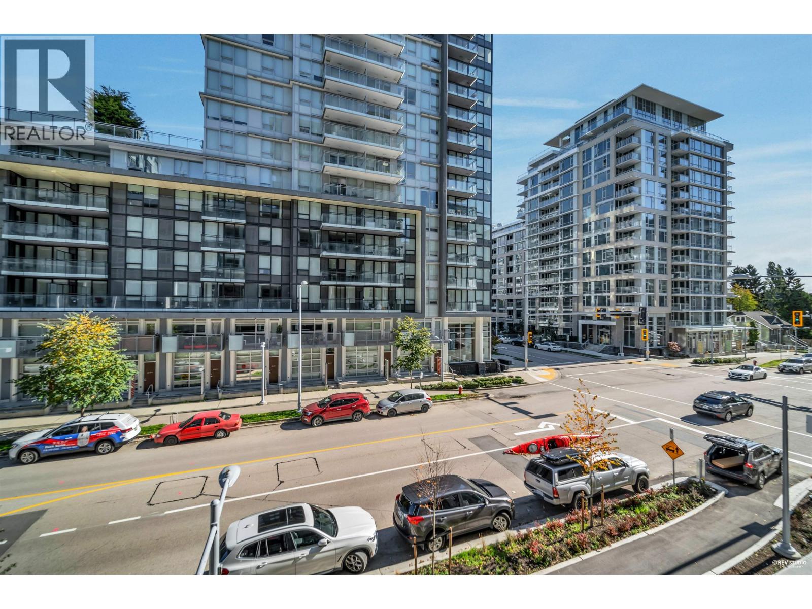 303 8699 Hazelbridge Way, Richmond, British Columbia  V6X 0T4 - Photo 2 - R3108959