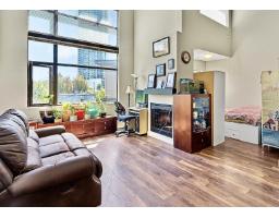 452 10838 CITY PARKWAY, Surrey, British Columbia