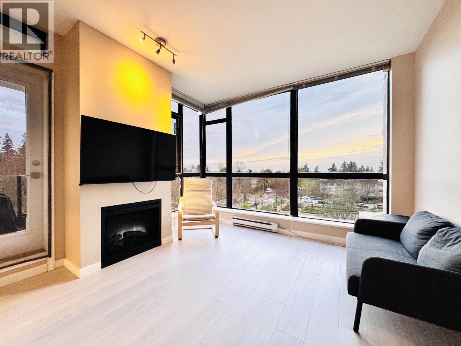 303 6833 Station Hill Drive, Burnaby, British Columbia  V3N 5E1 - Photo 10 - R3110044