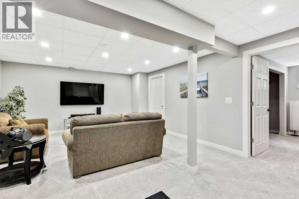 205 Aspenmere Way, Chestermere, Alberta  T1X 0Y2 - Photo 31 - A2286195