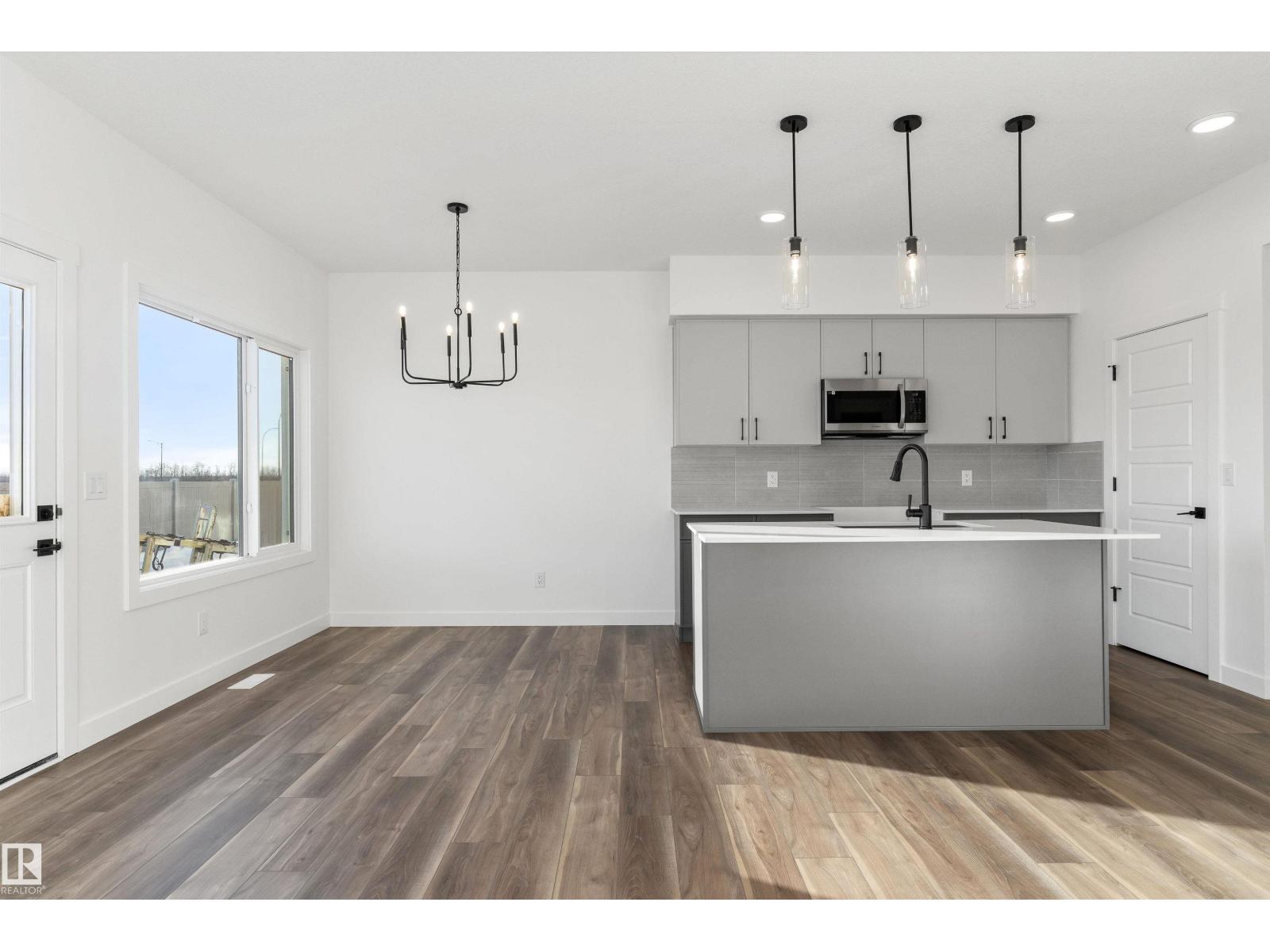 19107 20 Av Nw, Edmonton, Alberta  T6M 3E8 - Photo 10 - E4472680