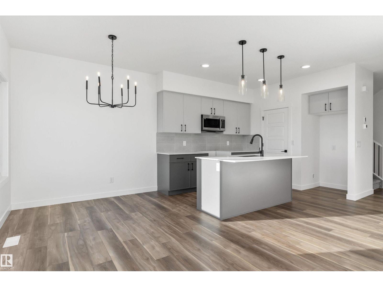 19107 20 Av Nw, Edmonton, Alberta  T6M 3E8 - Photo 13 - E4472680