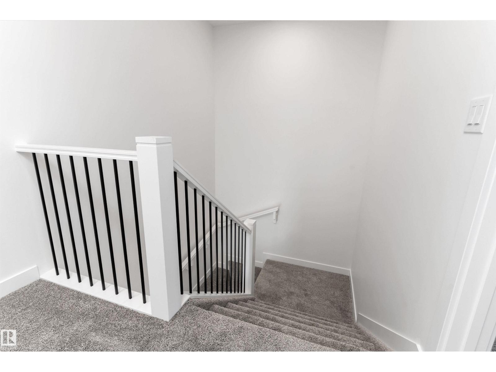 19107 20 Av Nw, Edmonton, Alberta  T6M 3E8 - Photo 18 - E4472680