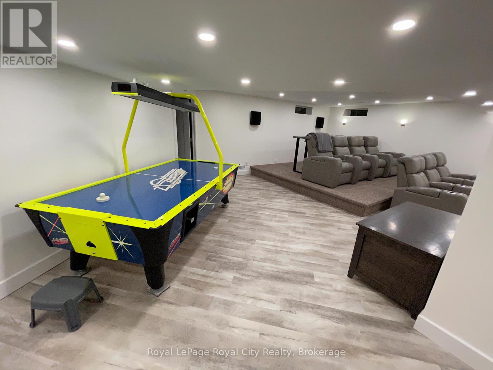 20 Fox Run Drive, Puslinch, Ontario  N0B 2J0 - Photo 29 - X12968154