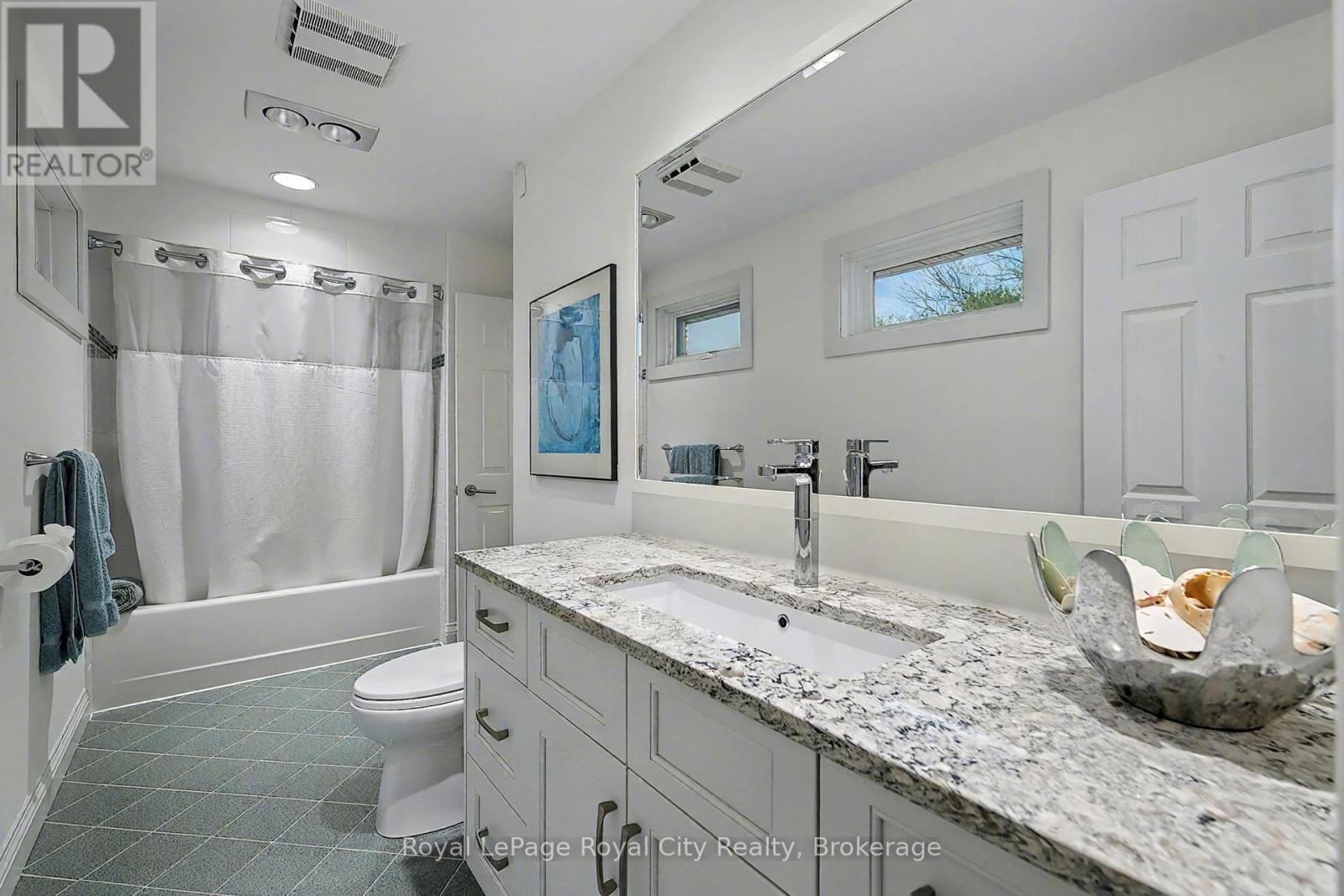 20 Fox Run Drive, Puslinch, Ontario  N0B 2J0 - Photo 27 - X12968154