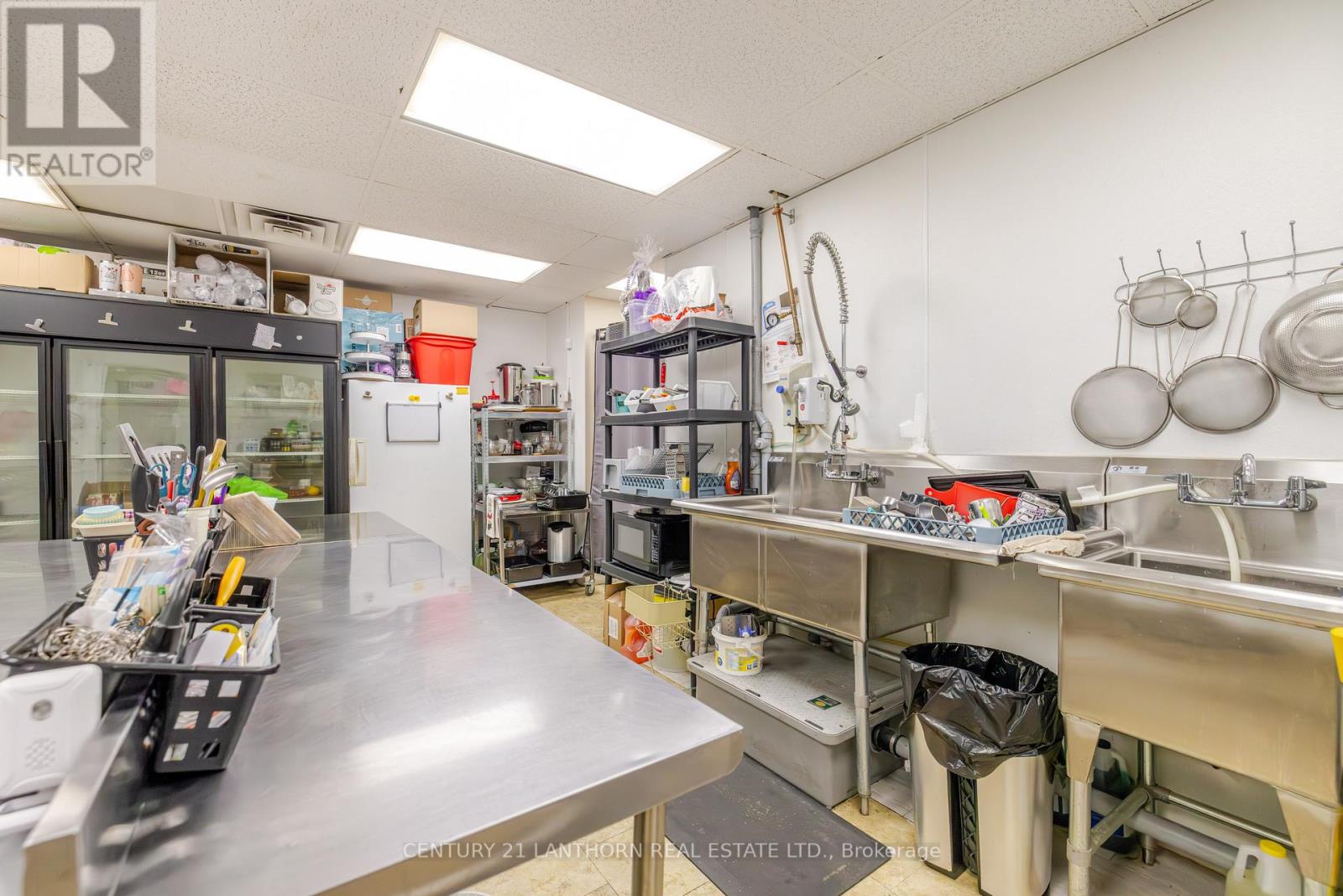 56a Quinte Street, Quinte West, Ontario  K8V 3S9 - Photo 25 - X12977692