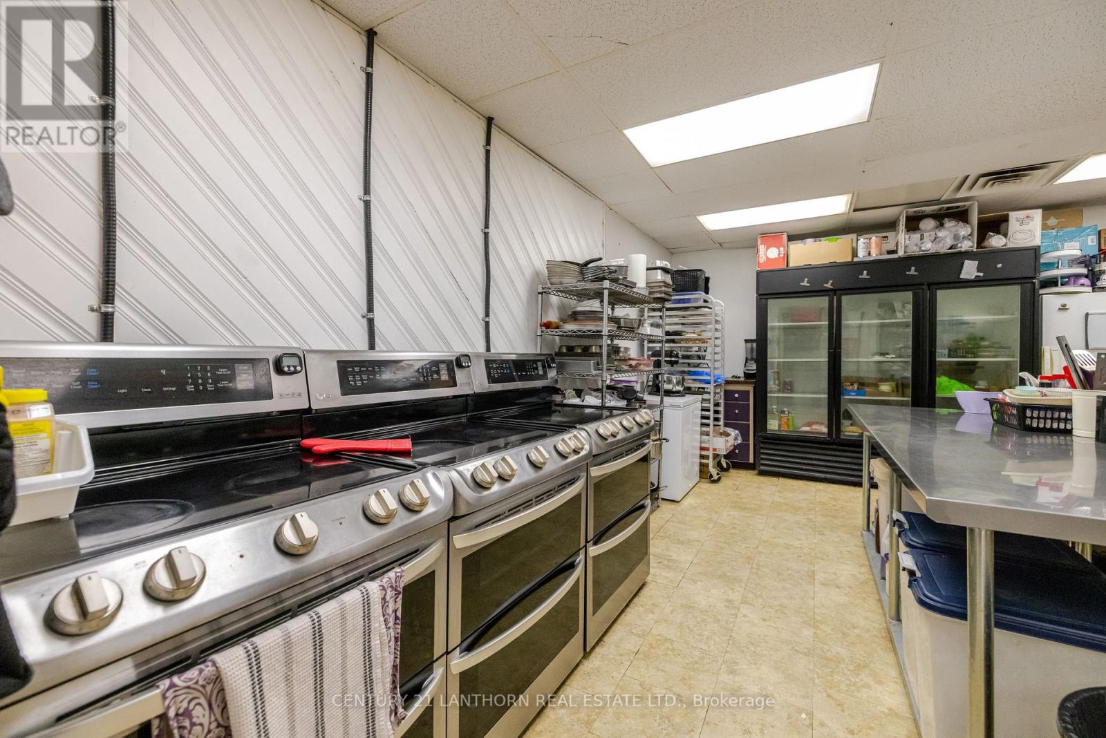 56a Quinte Street, Quinte West, Ontario  K8V 3S9 - Photo 28 - X12977692