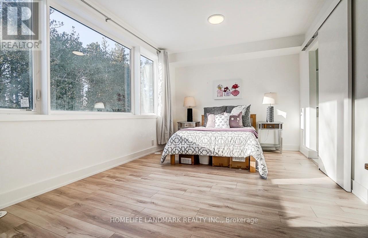 27 Chestnut Court, Aurora, Ontario  L4G 4A4 - Photo 26 - N12983030