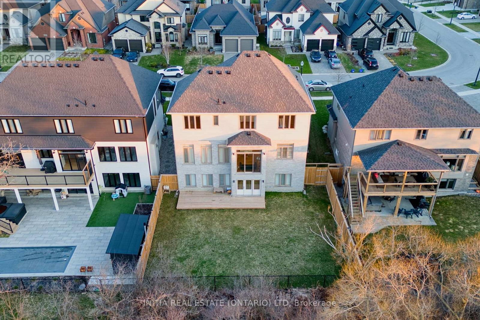 757 Zaifman Circle, London North, Ontario  N5X 0M8 - Photo 3 - X12986288