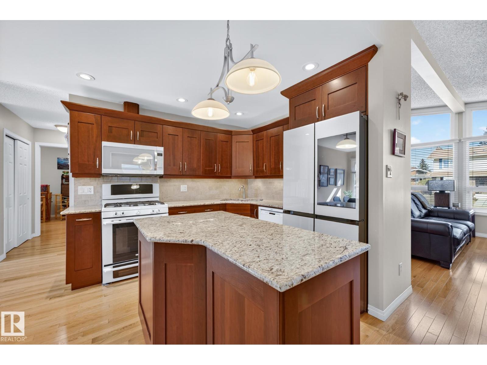 11715 28 Av Nw, Edmonton, Alberta  T6J 3P1 - Photo 16 - E4481836