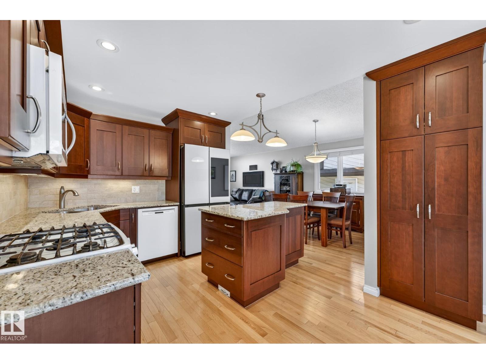 11715 28 Av Nw, Edmonton, Alberta  T6J 3P1 - Photo 18 - E4481836