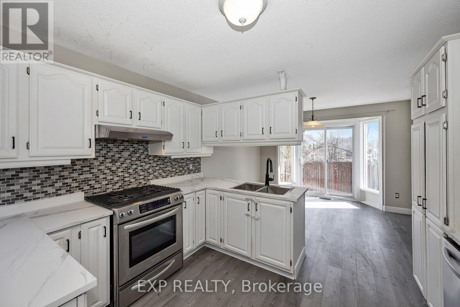 1797 Belval Crescent, Ottawa, Ontario  K1C 6J6 - Photo 10 - X12986266